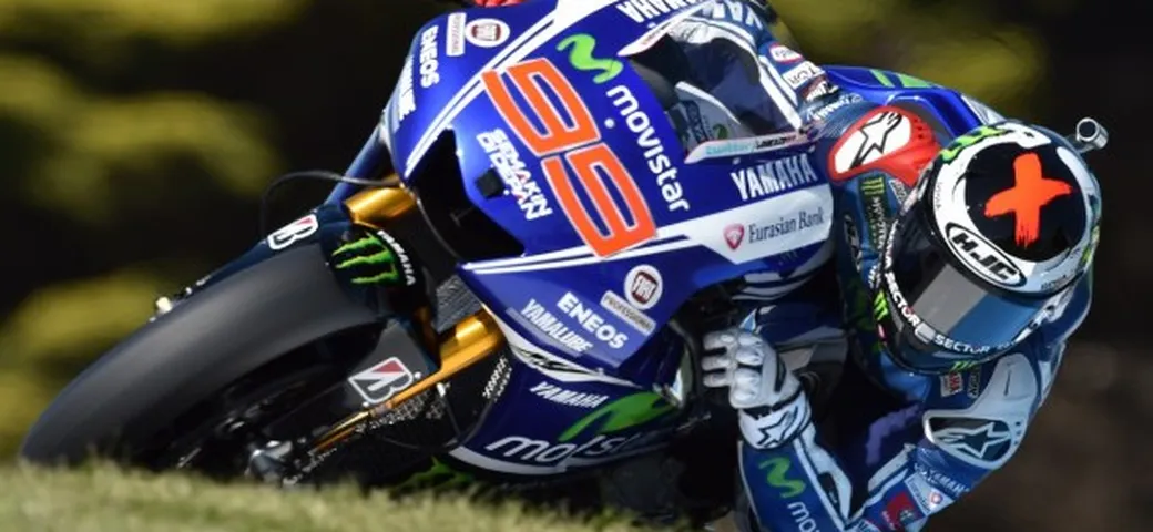 MotoGP Australia: Lorenzo 1° nel Day-1 su Espargarò e Marquez. Dovizioso 5° precede Rossi [FOTO]
