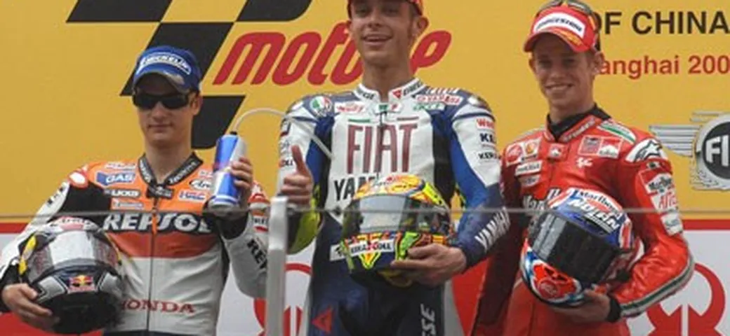 Rossi, Stoner, Pedrosa, Lorenzo: poker d'assi. S'infiamma la MotoGp!
