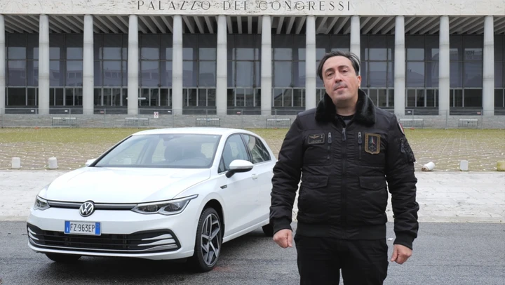 Volkswagen Golf 1.5 eTSI: la prova su strada