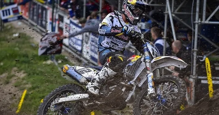 Mondiale MX-GP 2015: Nagl ancora vittorioso ad Arco di Trento. Seguono Cairoli e Desalle.