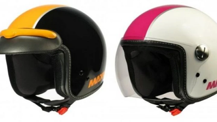I nuovi caschi Max al Salone di Milano EICMA 2012
