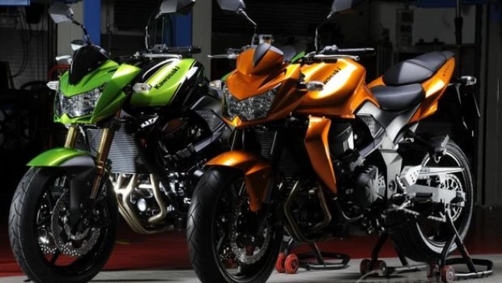 Kawasaki Z750R 2011 nei minimi dettagli