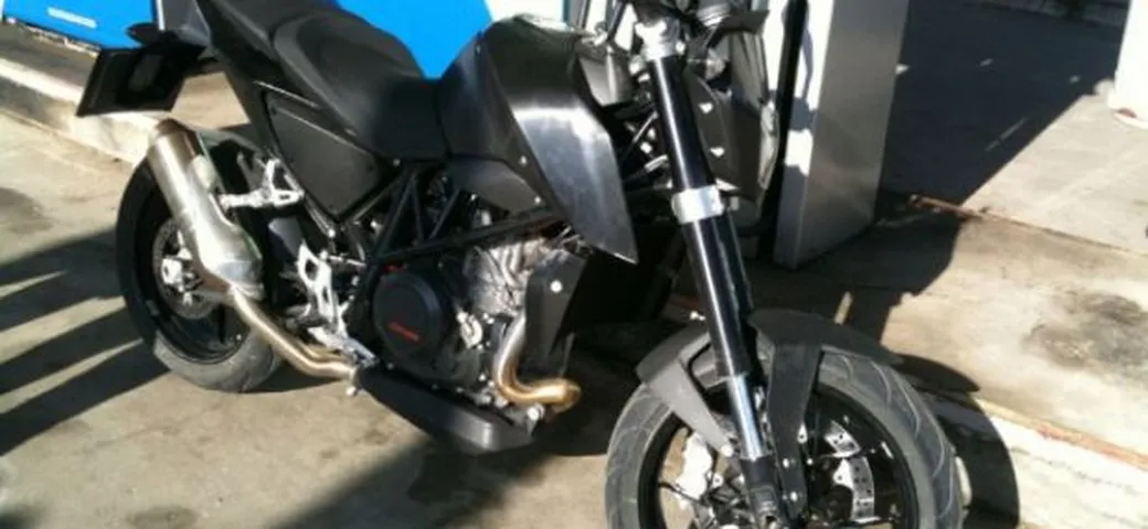KTM 690 Duke 2012?