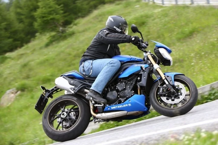 Metzeler Sportec M7 RR: il test di motoblog