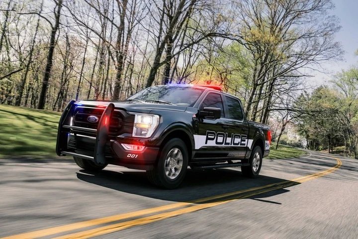 Ford F-150 Responder: il pick-up indossa la divisa della Polizia USA