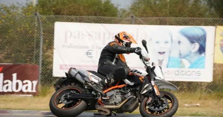 Scatto in Corsa: KTM 990 SMR