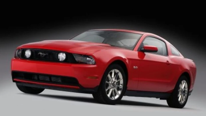 Ford Mustang 2010: già raccolti 11.000 ordini negli USA