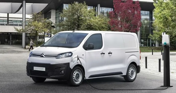 Citroen e-Jumper: la versione alla spina
