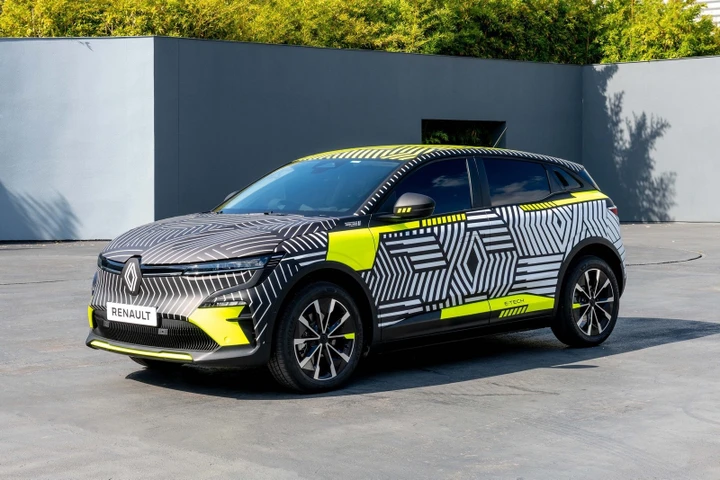 Renault Mégane E-Tech Electric: in arrivo la versione di serie