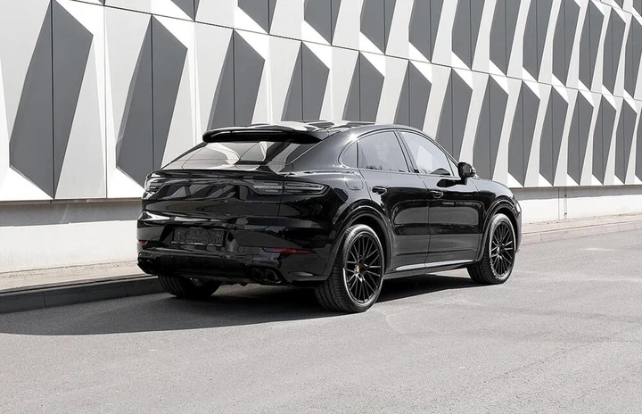 La Porsche Cayenne GTS Coupé di Lionel Messi è in vendita: quanto vale