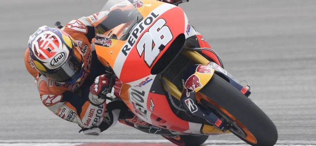 MotoGP Sepang, qualifiche record per Dani Pedrosa davanti a Marquez. Ma Rossi conquista (per 11 millesimi!) la prima fila a danno di Lorenzo