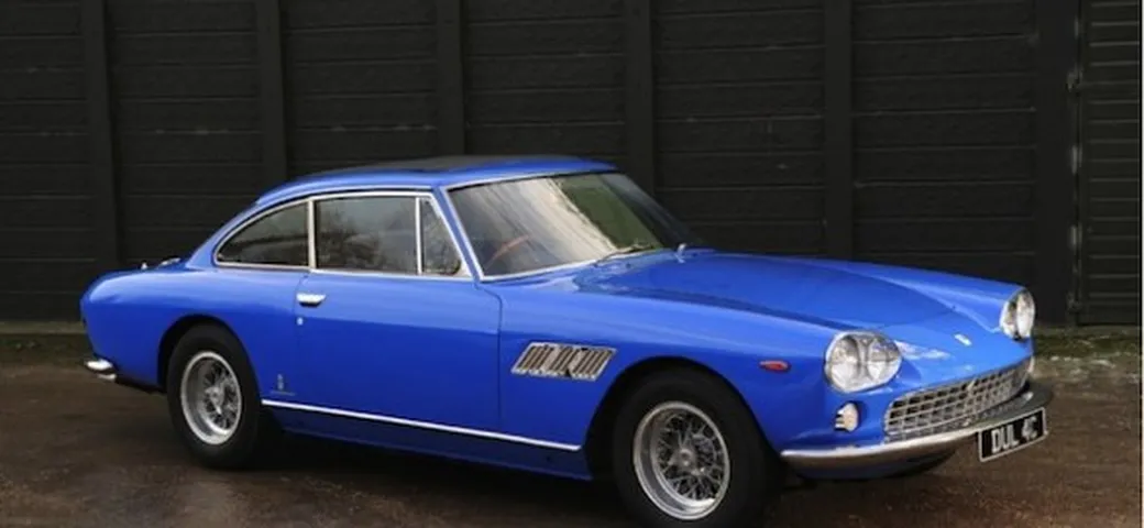 La Ferrari 330GT di John Lennon all'asta: l'ultima di una lunga serie