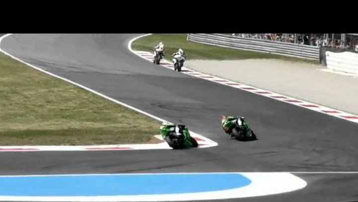 WSBK, Monza: la sequenza della caduta al via di gara 2