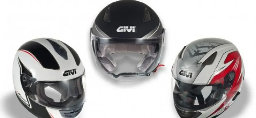Caschi Givi 2011