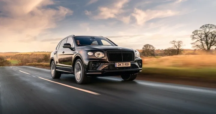Bentley Bentayga Outdoor Pursuits: dotazioni e finiture esclusive