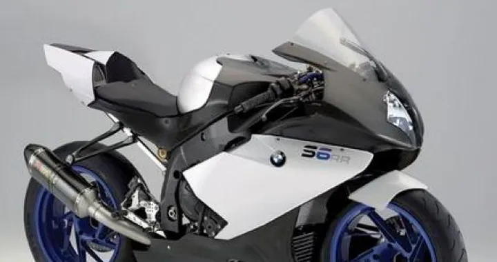BMW S600RR: la piccola sportiva non si farà