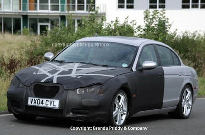 Nuova Jaguar S-Type: un'auto epocale?