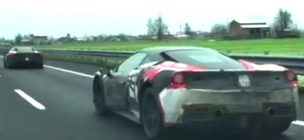 Ferrari 458: i muletti in video
