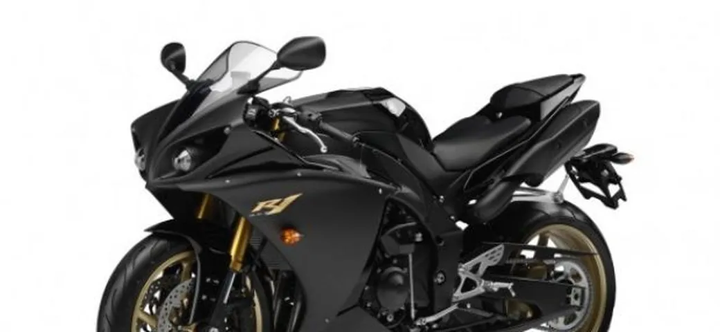 Anche Yamaha studia un cambio elettronico a doppia frizione per la prossima R1?