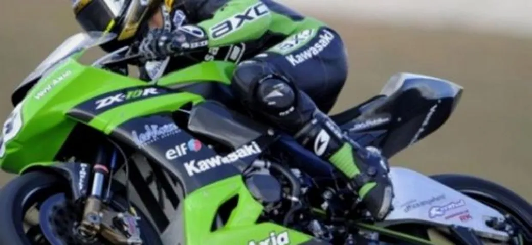 WSBK: Vermeulen, via le stampelle, l'australiano è pronto al rientro