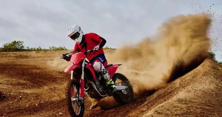 Ducati Desmo450 MX: la rivoluzione del motocross è iniziata