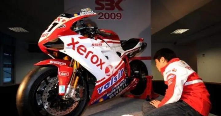 WSBK: Haga riparte dal bicilindrico Ducati