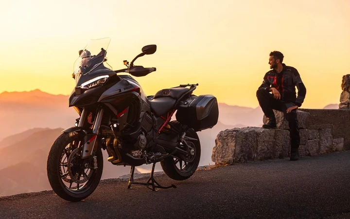 ingrandisci immagine