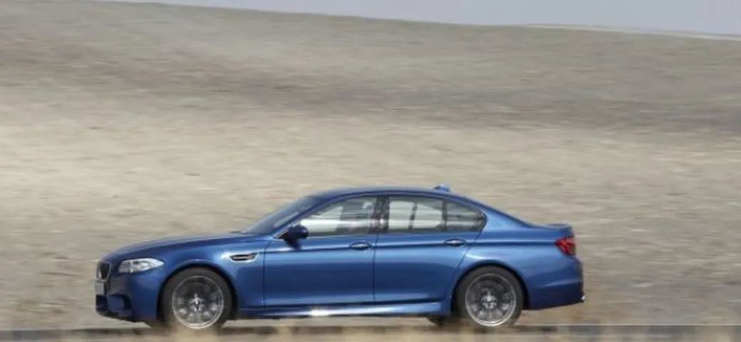 BMW M5: con i pacchetti di Romeo Ferraris eroga fino a 650 CV