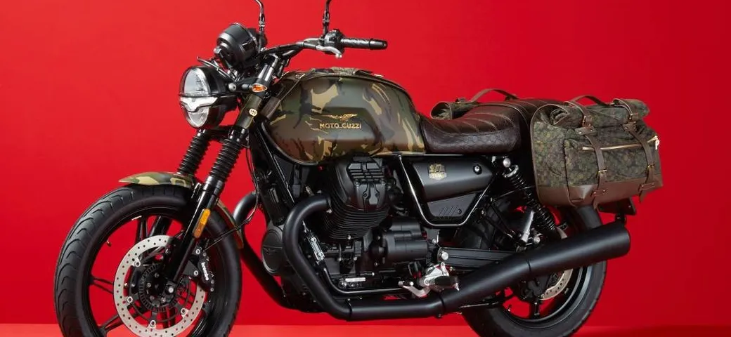 Moto Guzzi V7 Gucci - Palace