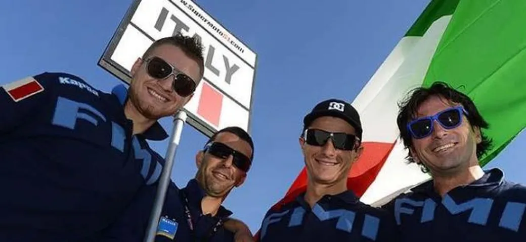 Supermoto delle Nazioni 2012: la Maglia Azzurra è Campione del Mondo
