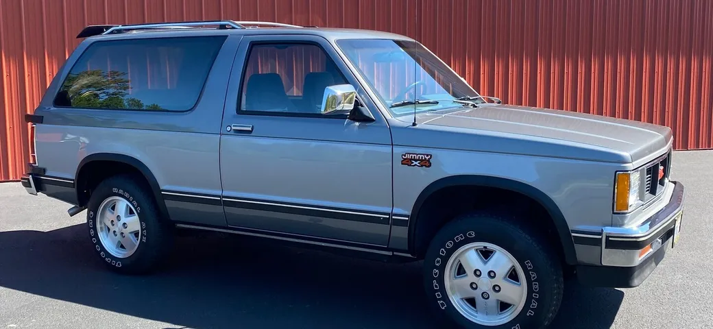 GMC Jimmy del 1987 con sole 13000 miglia: costa come un SUV nuovo