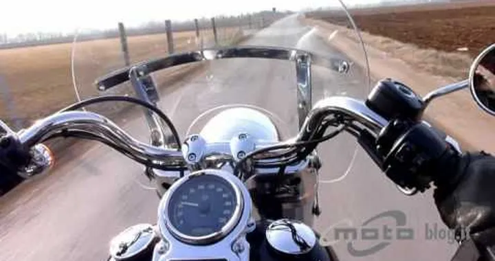 TEST Harley Davidson Dyna Switchback 2012