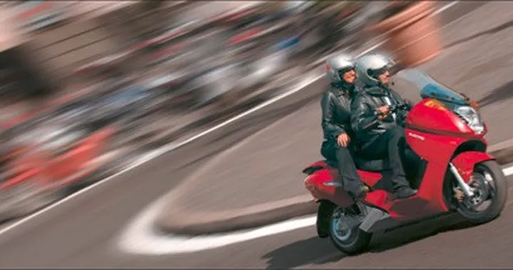 Inaugurazione Vectrix Store a Milano