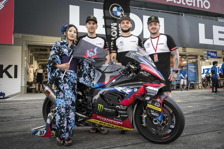 ingrandisci immagine