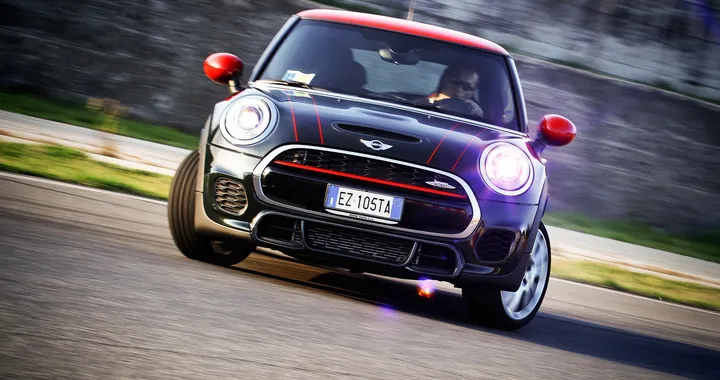 Mini John Cooper Works 2015: la videoprova completa