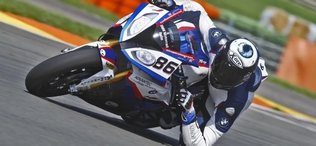BMW S 1000 RR Superbikes 2015: il nostro test a Valencia