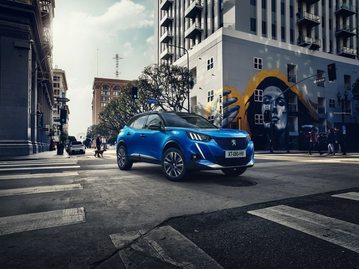 Nuova Peugeot 2008: tutte le caratteristiche della seconda generazione