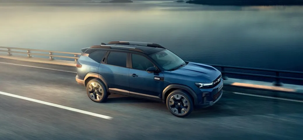 Dacia Bigster mild hybrid G-140, l'ibrida-GPL debutta in Italia: il prezzo