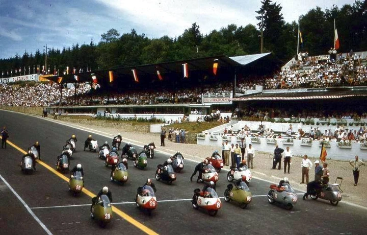 Motomondiale: nel 1957 l’addio delle Case italiane fu per le corse un… “coronavirus”