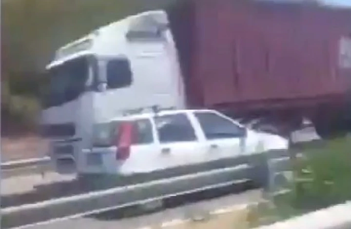 Sicilia: contromano in autostrada [Video]