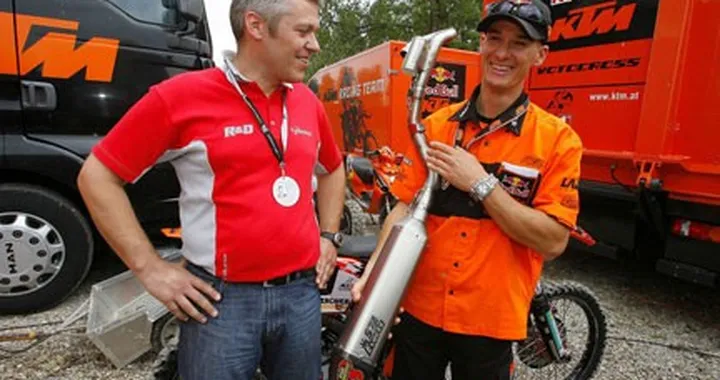 Akrapovic presenta i suoi nuovi scarichi per la KTM