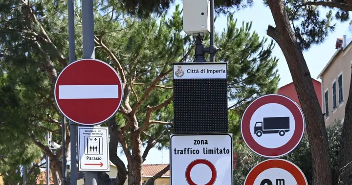 Multata 17 volte per passaggio in ZTL, ma il varco era fuori servizio