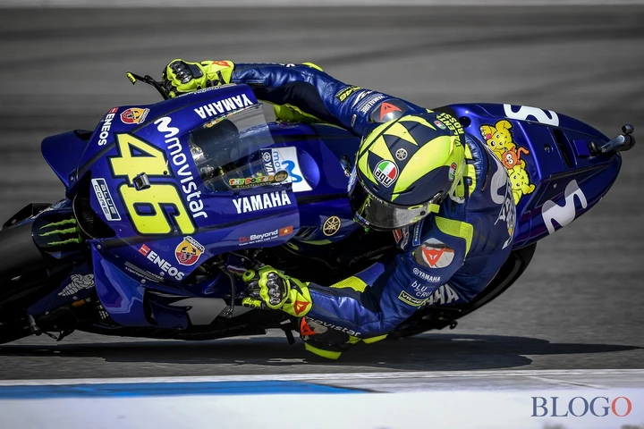 MotoGP, Rossi deluso “suona la sveglia” a Yamaha
