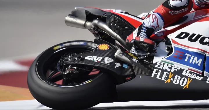 MotoGP Austin 2016: pericolo scampato, arrivata la dura Michelin