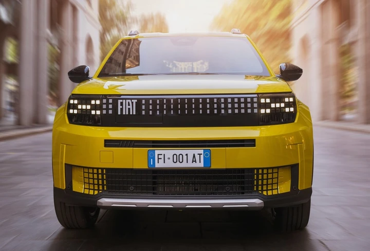 Fiat Grande Panda anteriore