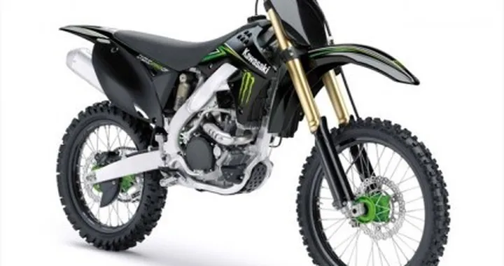Signori del tassello: le Kawasaki KX-F 450 e 250 2009