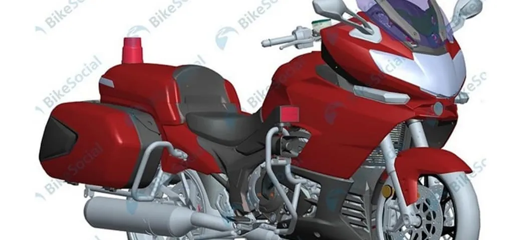 Benelli GT 1200: arriva la maxi tourer?