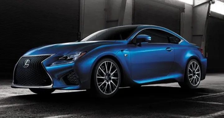 Lexus RC-F: il sound in video