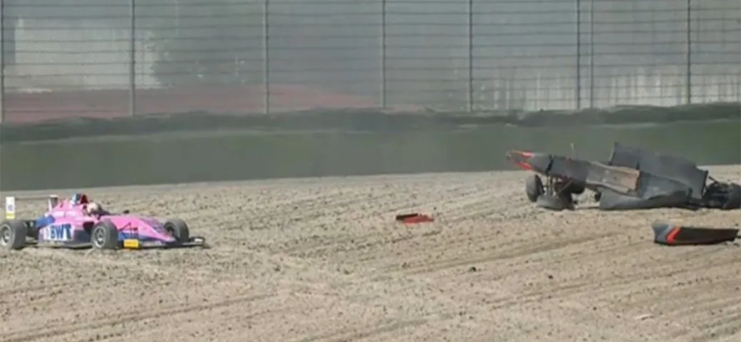 Formula 4, terrore a Vallenlunga: Cenyu Han coinvolto in un terribile incidente