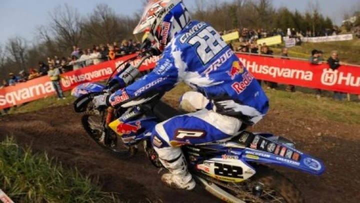 Tony Cairoli a Faenza per il suo debutto mondiale nel motocross MX1